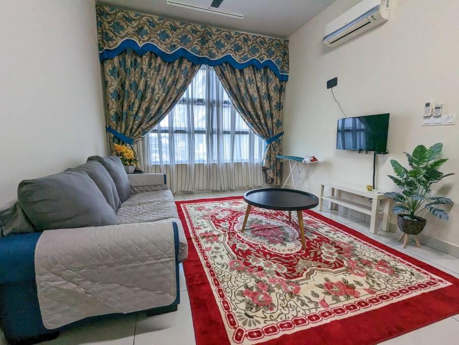 Az Homestay Putrajaya Ngoại thất bức ảnh